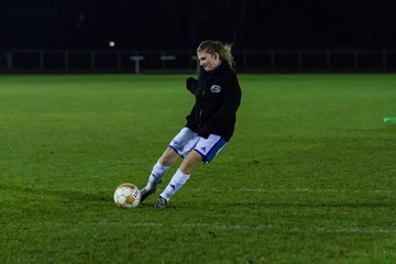 Bild 23 - B-Juniorinnen SV Henstedt Ulzburg - Krummesser SV : Ergebnis: 0:9